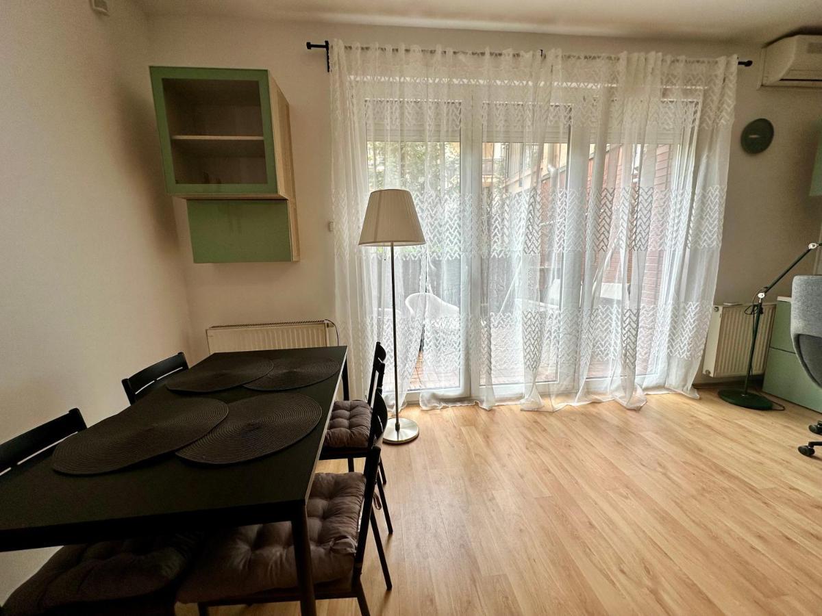 S3 Residences Ilka Studio Serviced Cozy Appartment Budapest Exterior foto